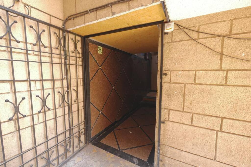 Nino 1bhk Bandra W By The Company Apartment *