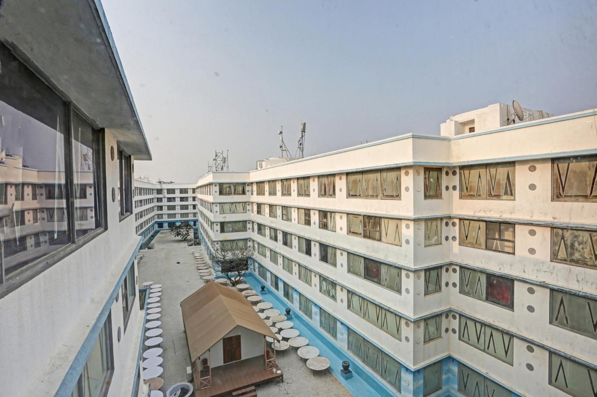 Hotel Townhouse Royal Palms 4*