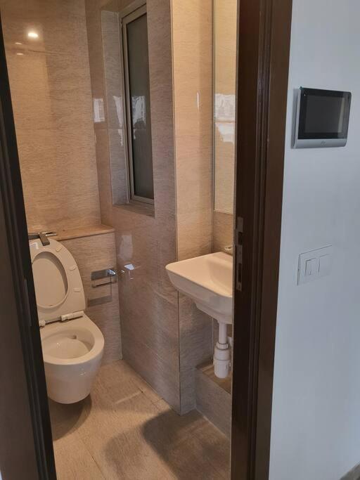 Robin 3-1bhk With Sofa Bed * Mumbai