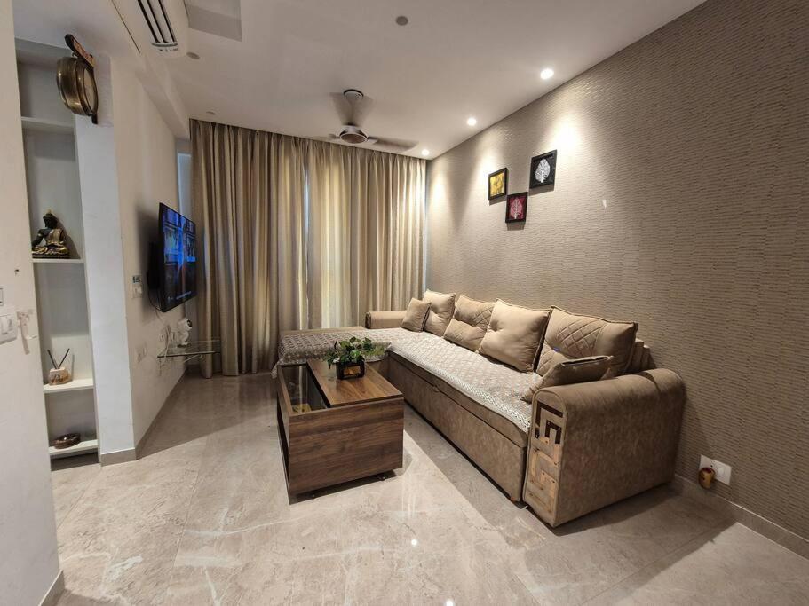 Luxury1bhk-mumbai Airport Mumbai