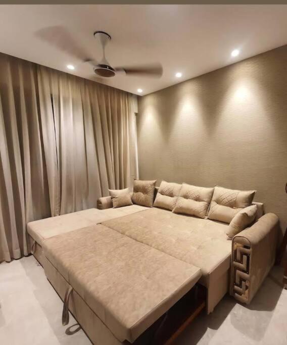 Luxury1bhk-mumbai Airport