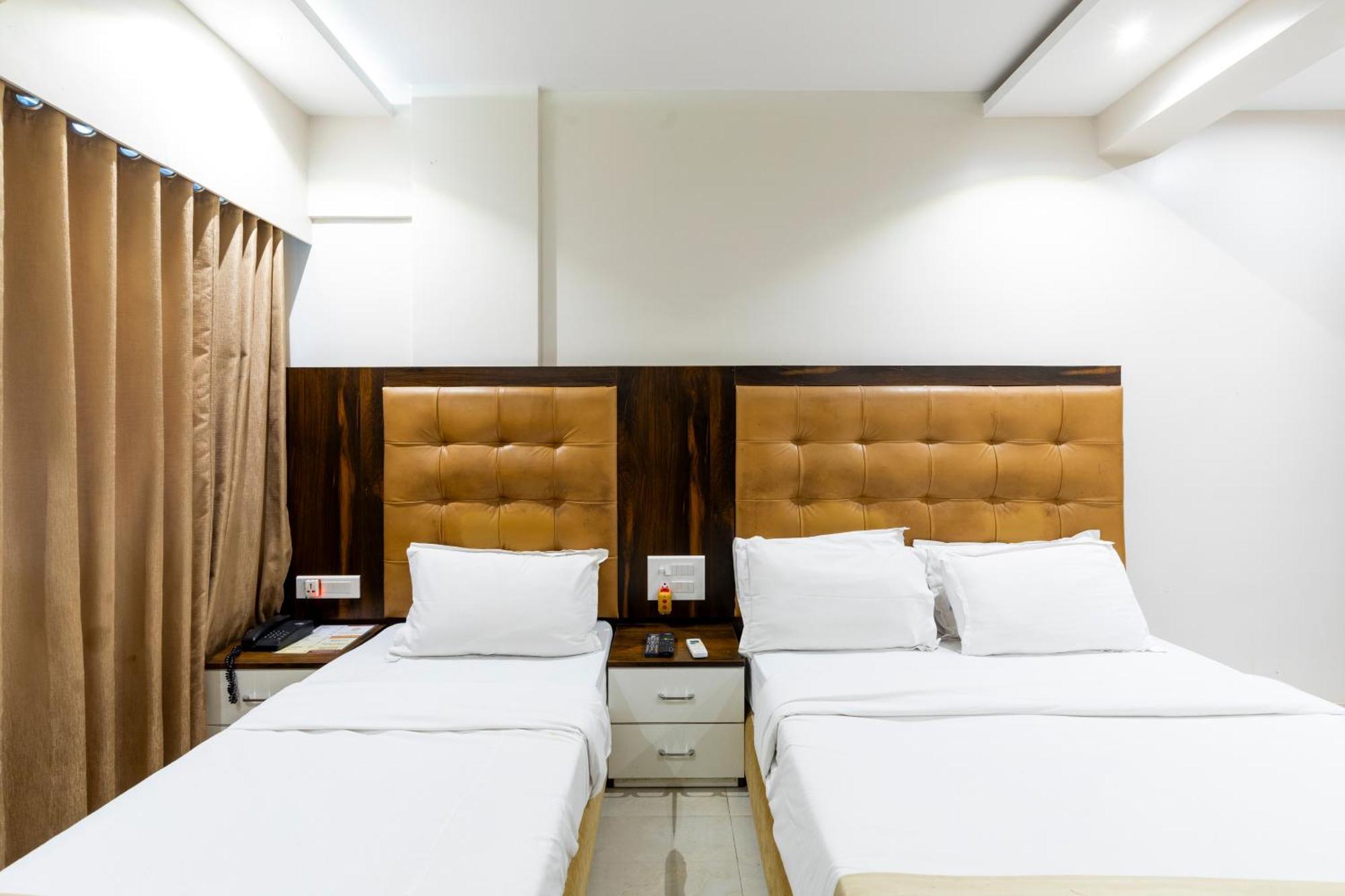 Embassy Park - Bkc 2*