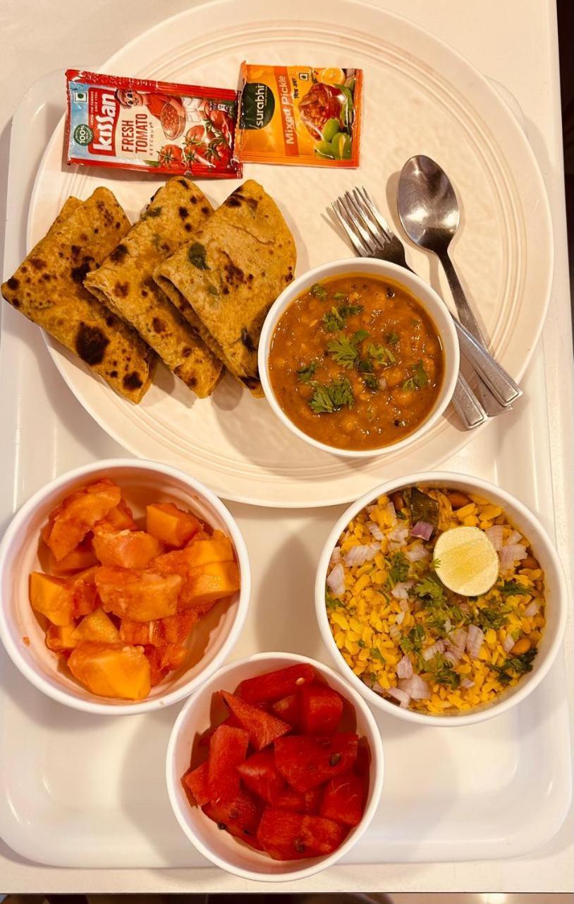 Hotel Embassy Park - Bkc