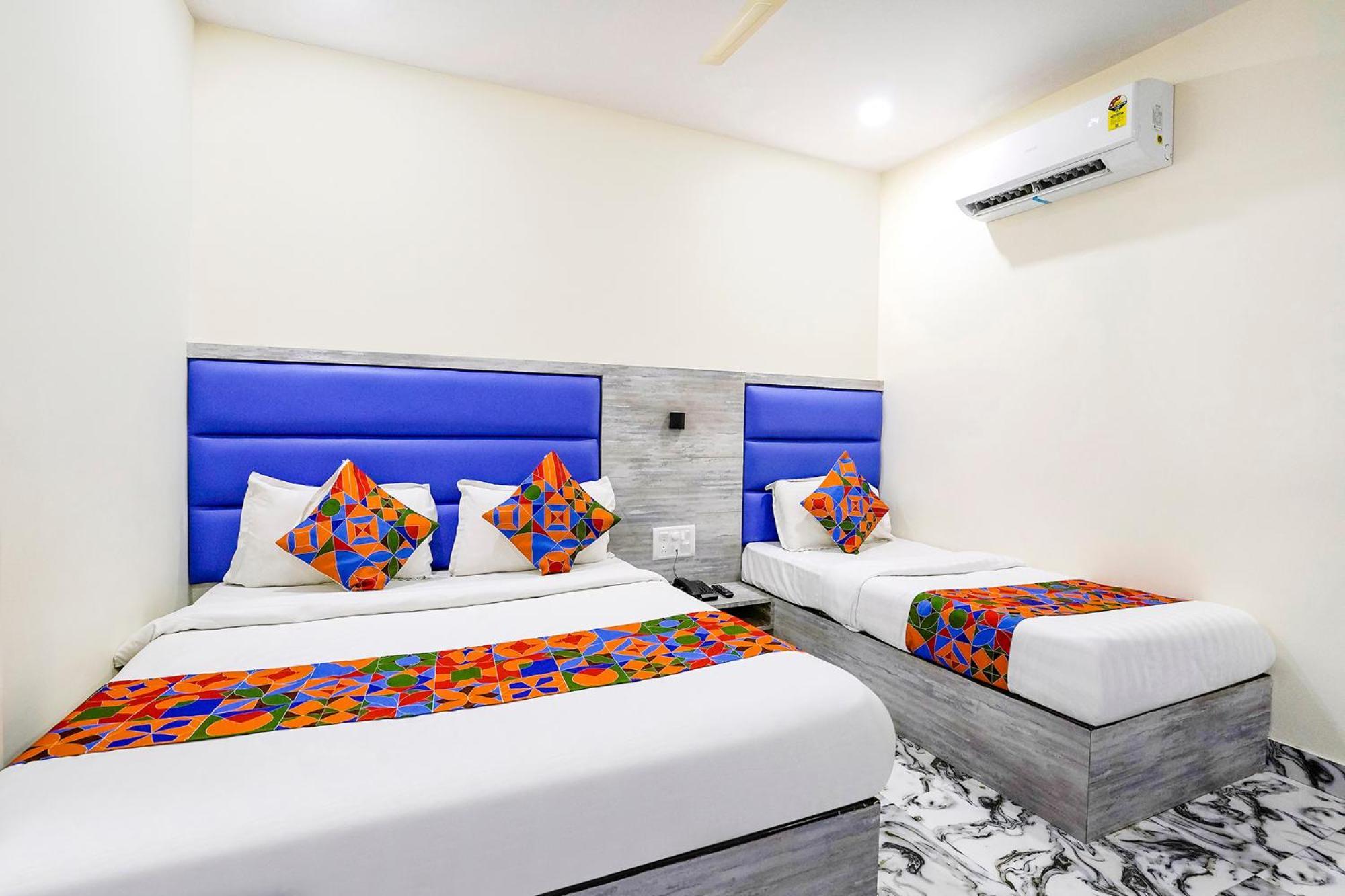 Fabexpress Good Luck Residency - Nr Nesco Exhibition Center 3* Mumbai
