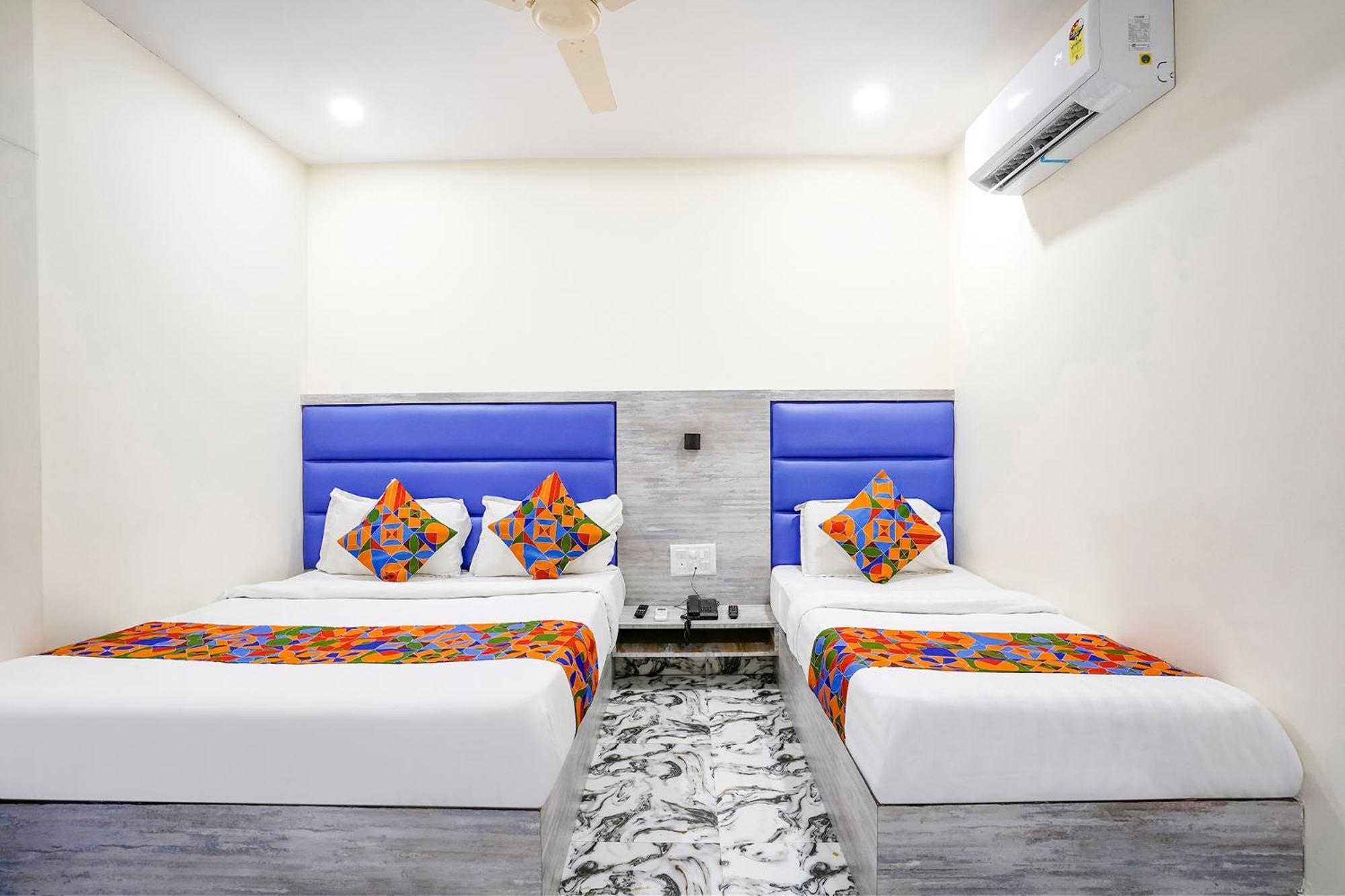 Hotel Fabexpress Good Luck Residency - Nr Nesco Exhibition Center