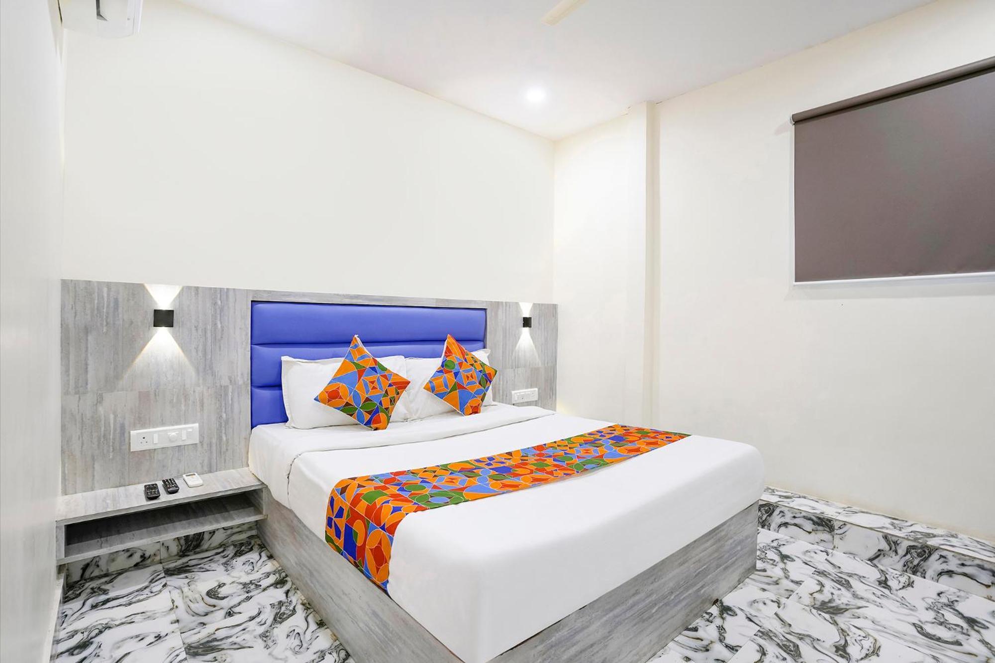 Fabexpress Good Luck Residency - Nr Nesco Exhibition Center Hotel Mumbai