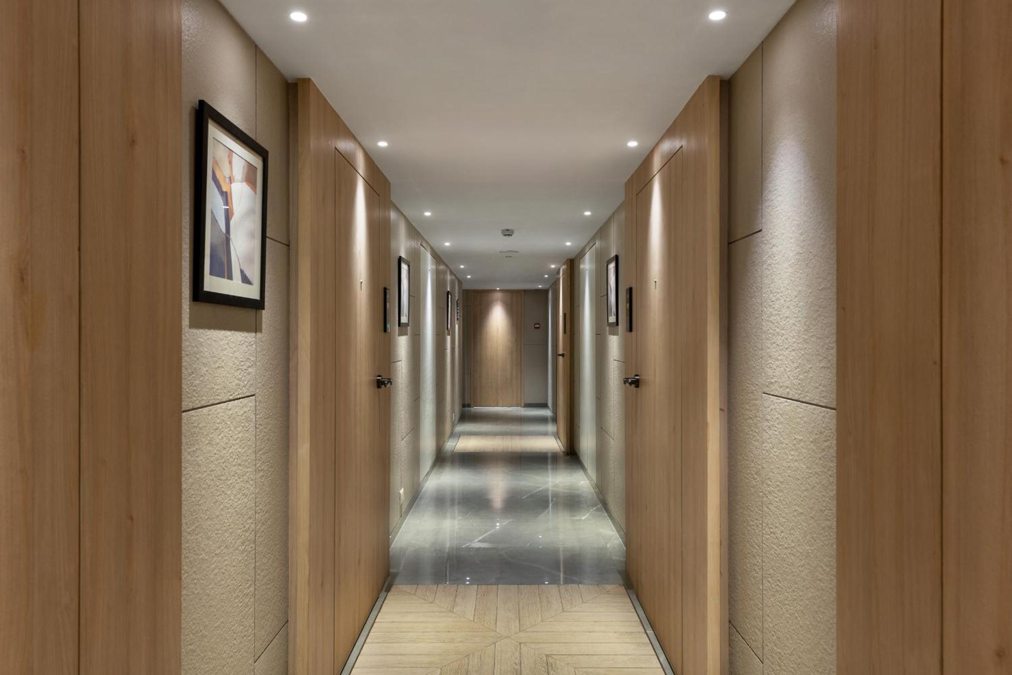 Hotel Suncity Residency