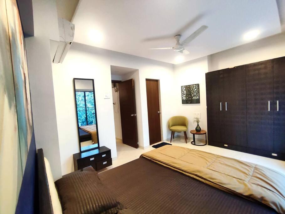 The Blue Abode 1 Bhk Santacruz W Apartment *
