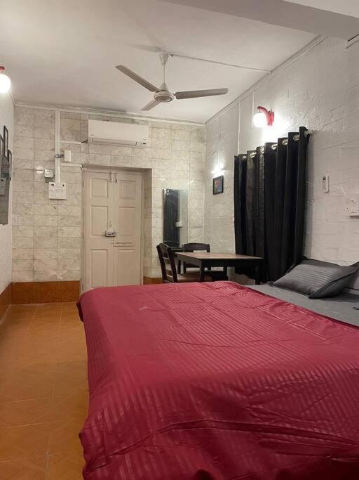 Apartment Cozy Pali Hill Bandra West