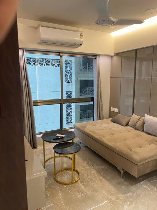 Downtown 1bhk In Mahalaxmi 602 * Mumbai
