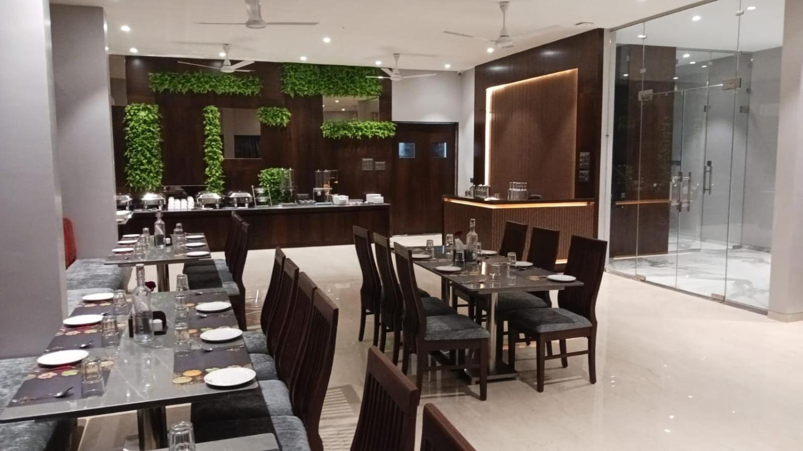 Hostel Vansh Paying Guest Pg