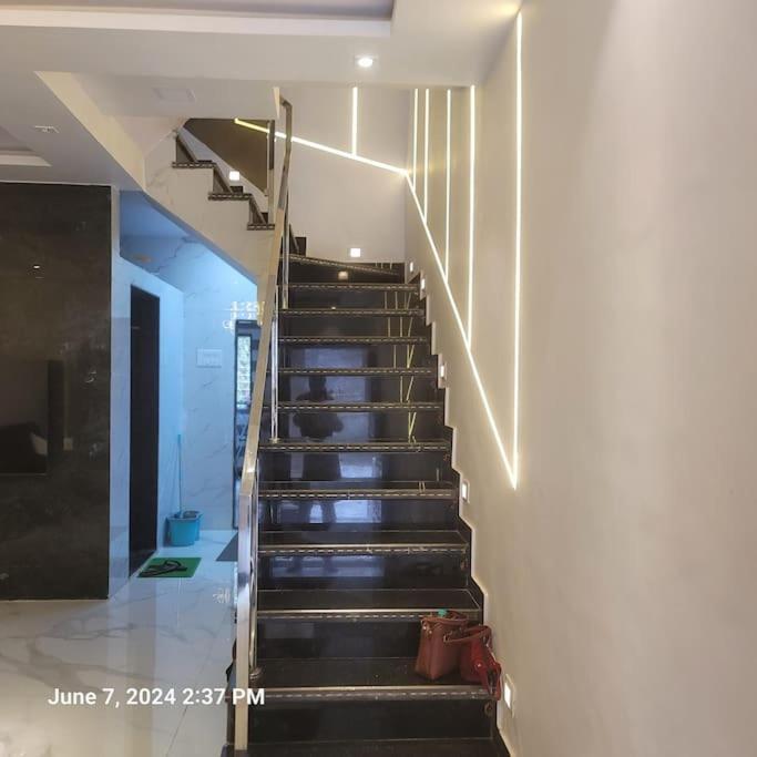Hillside Ratnagiri Villa *