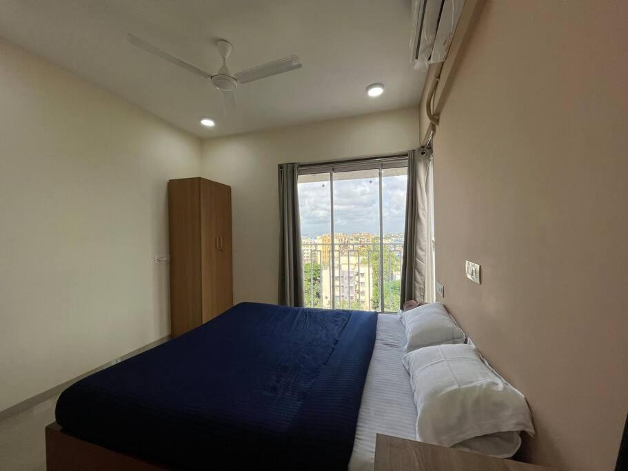 3bhk Santacruz Mumbai, 104 *