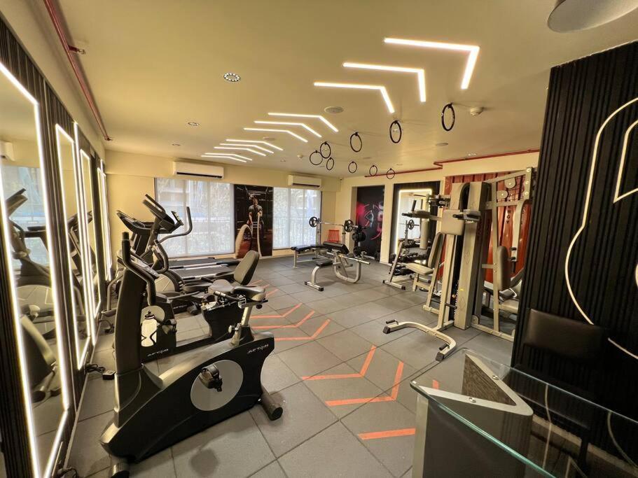 3bhk Santacruz Mumbai, 104 Apartment *
