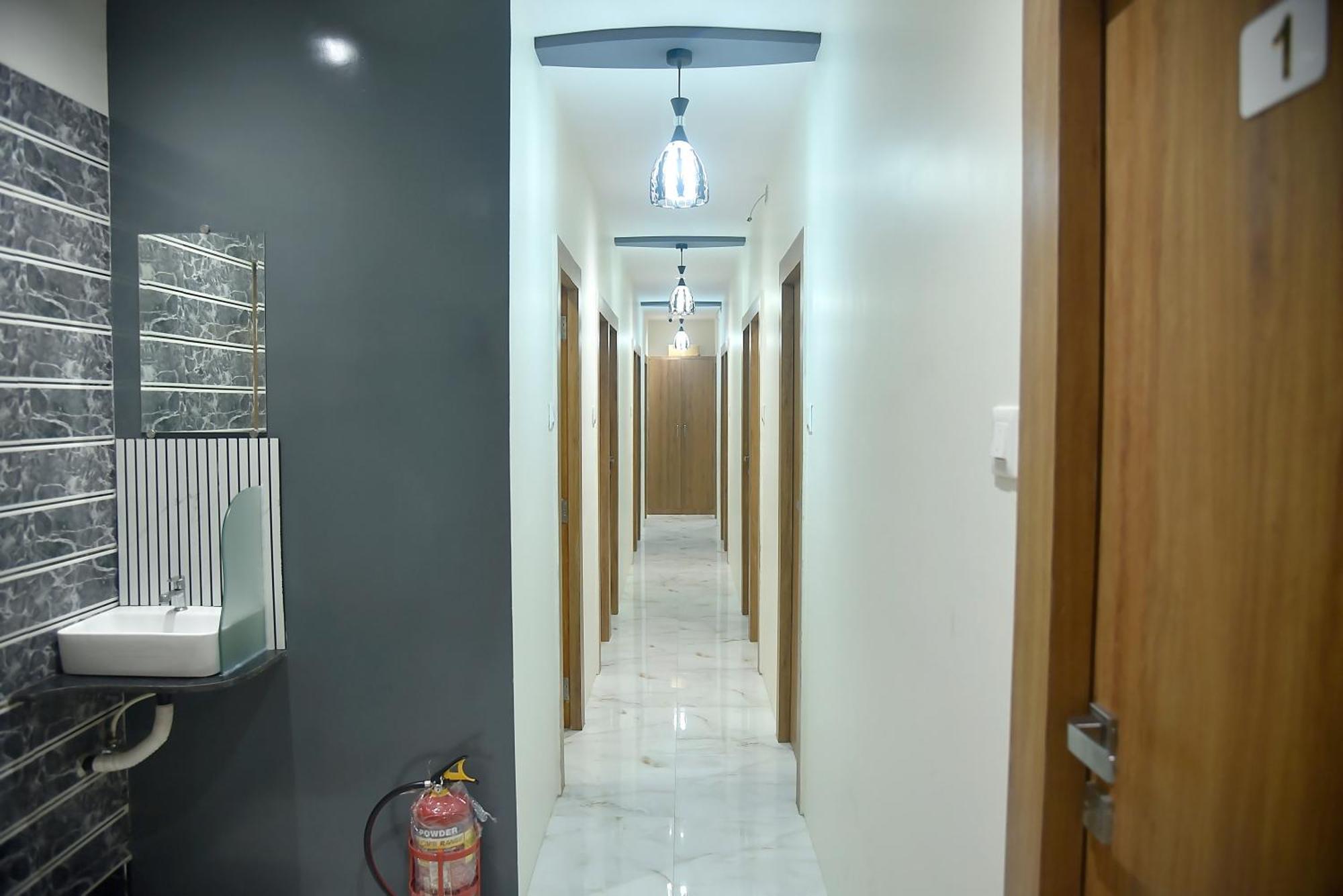 Vogue Near Nesco Exhibition Centre Apartment *