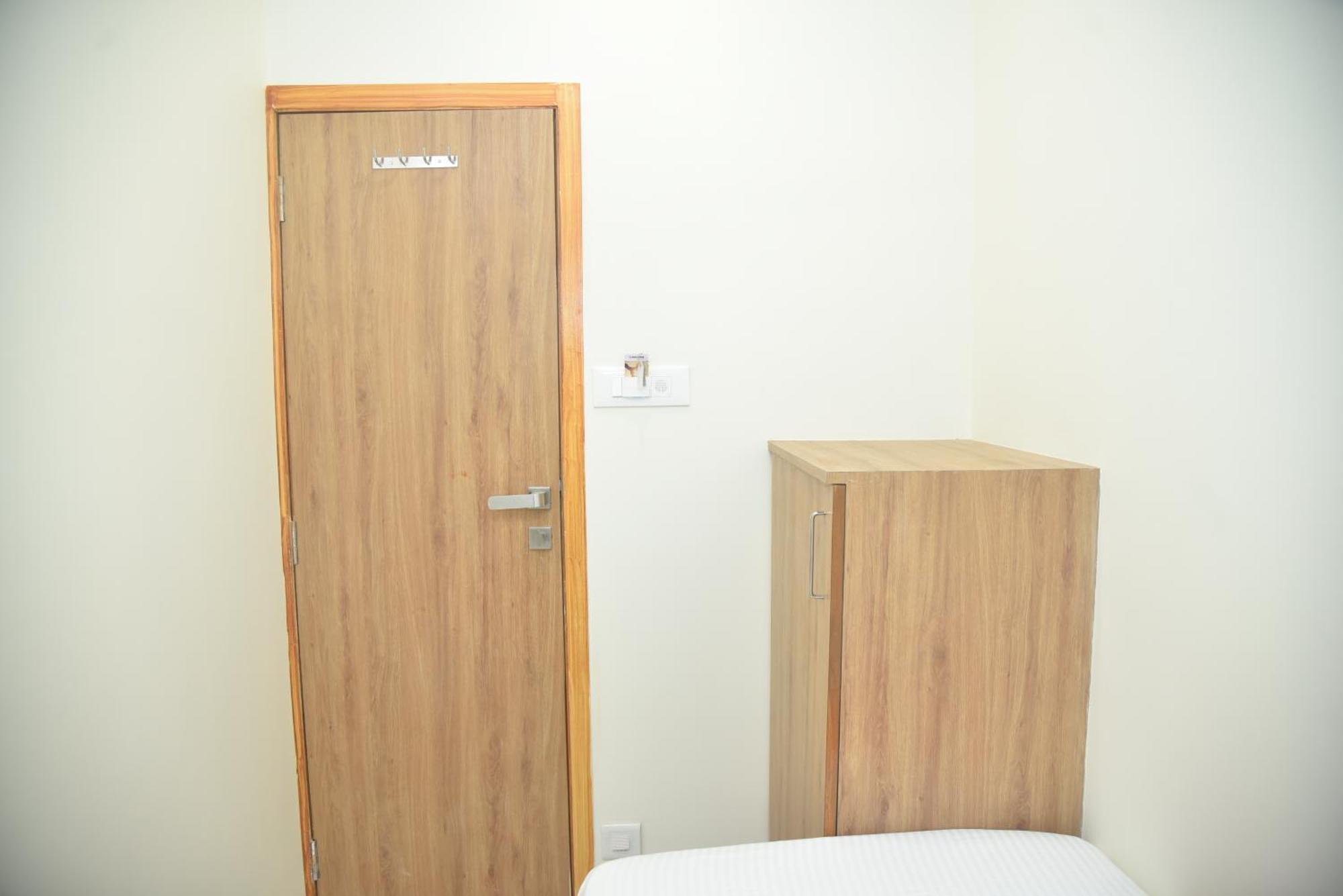 Vogue Near Nesco Exhibition Centre Apartment Mumbai