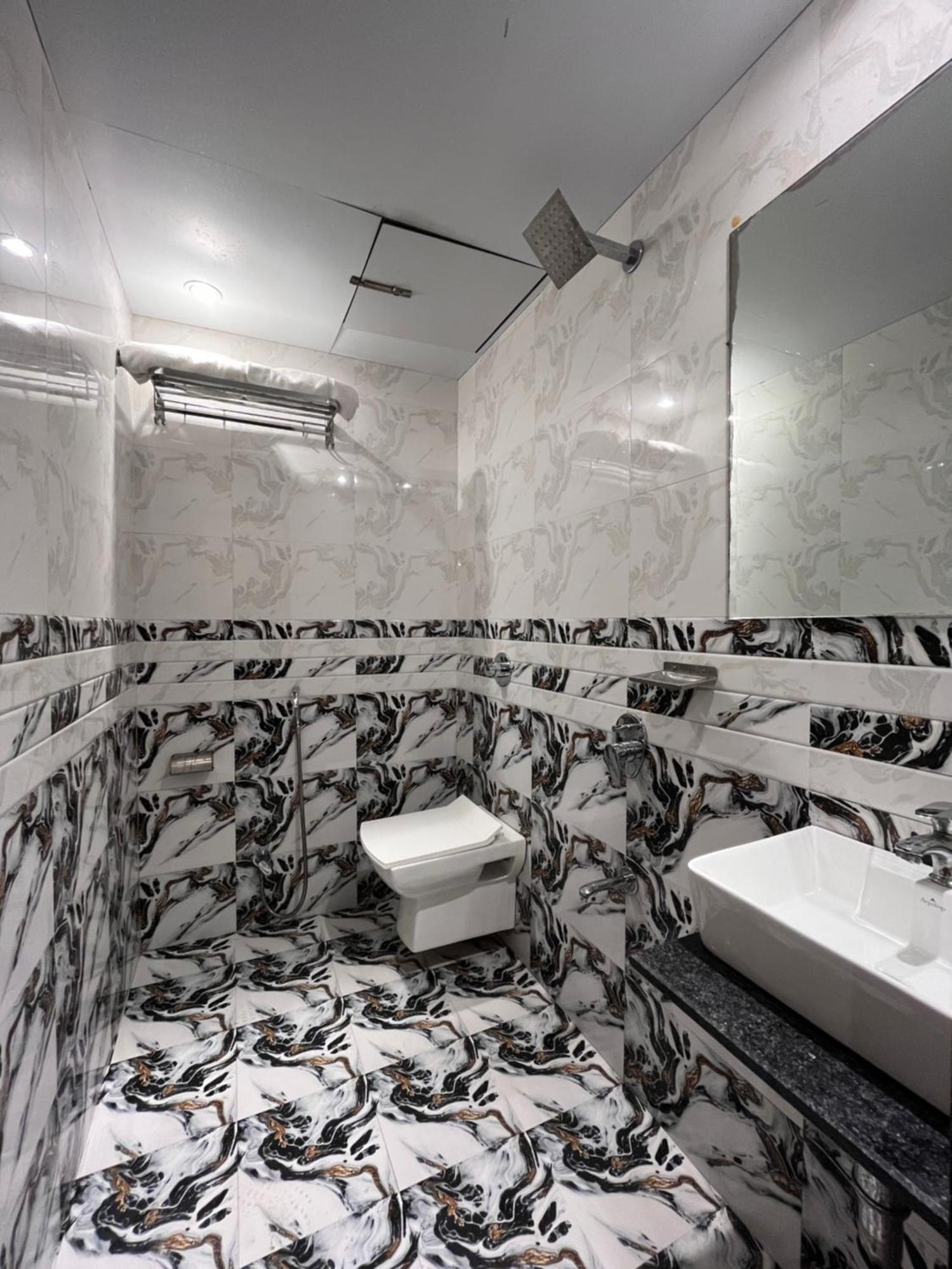 Hotel Bkc Prime Near Trade Centre Us Embassy,