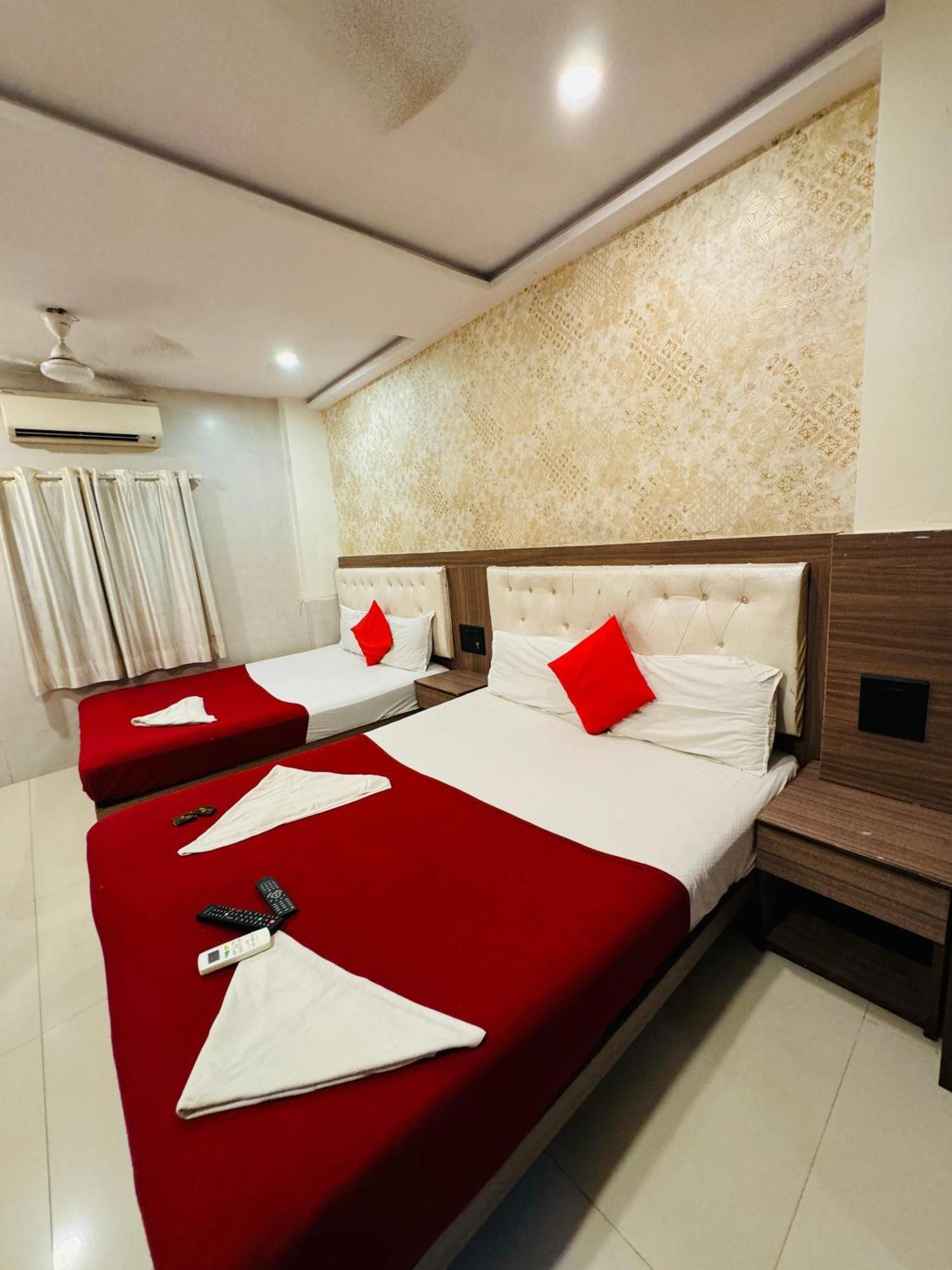 Bed & Breakfast Hotel Atlas Grand Andheri East