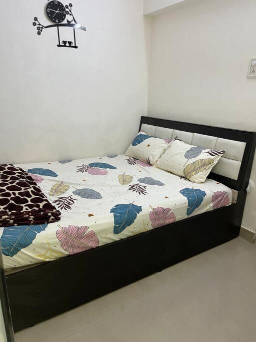 Apartment Sea View Flat For Daily Mumbai