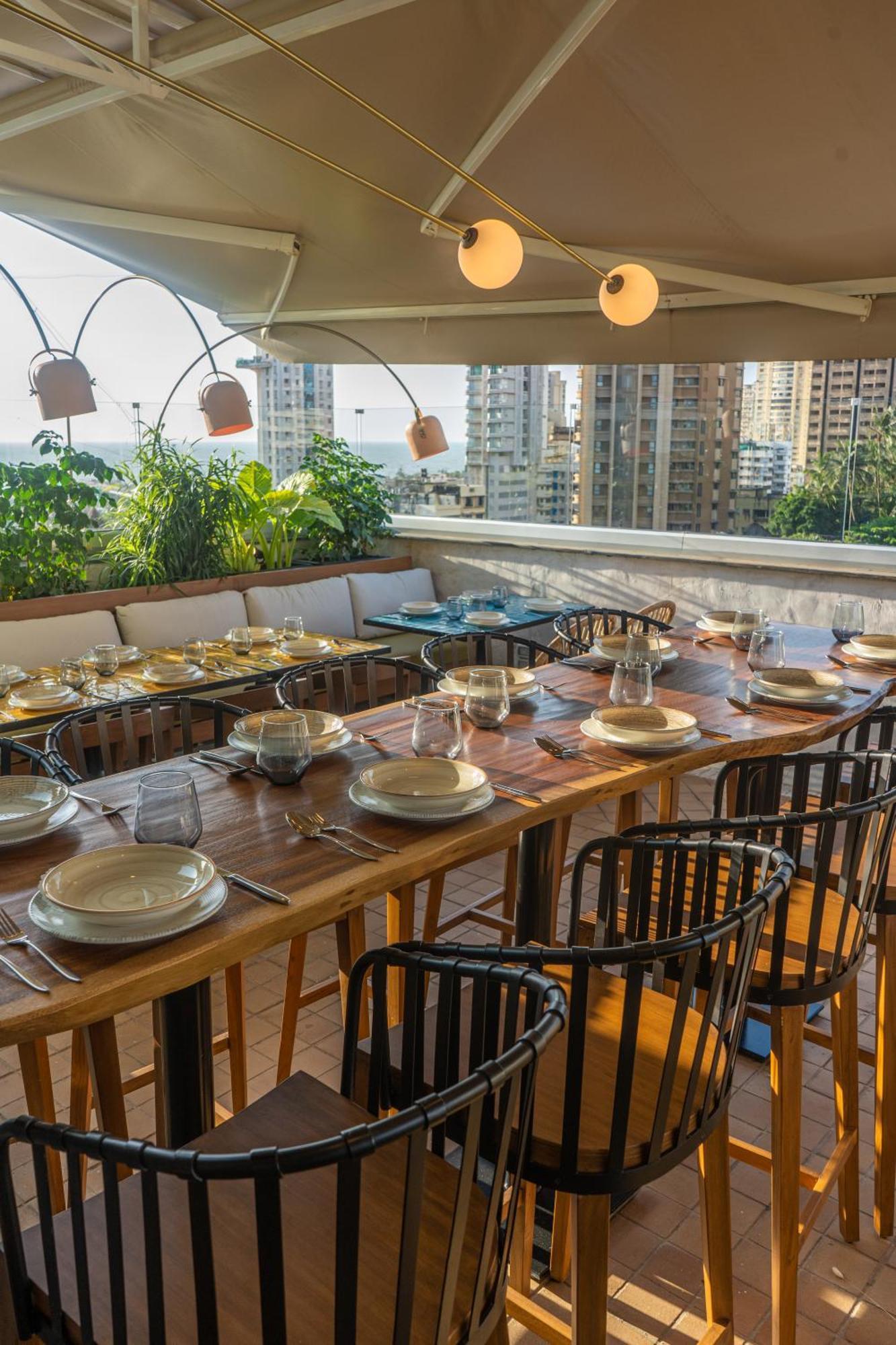 The Shalimar Hotel, Kemps Corner