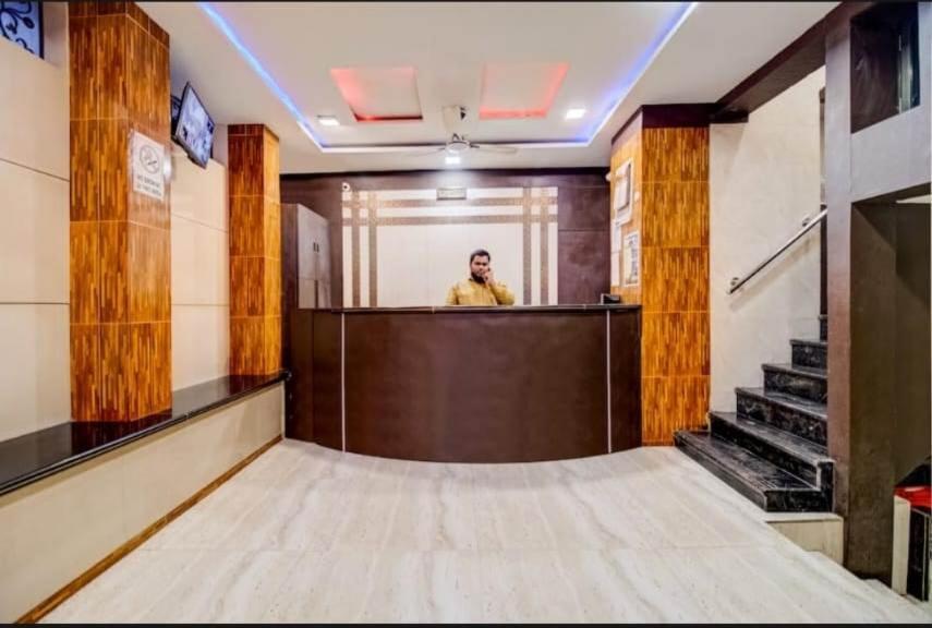 Qamar Hotel