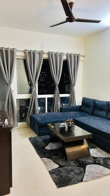 Cozy 1bhk Near Nesco, J Pmorgan *