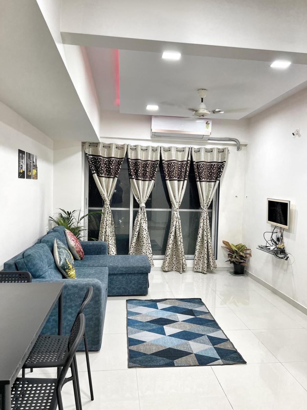 1 Bhk Near Kokilaben Ambani Hospital Apartment *
