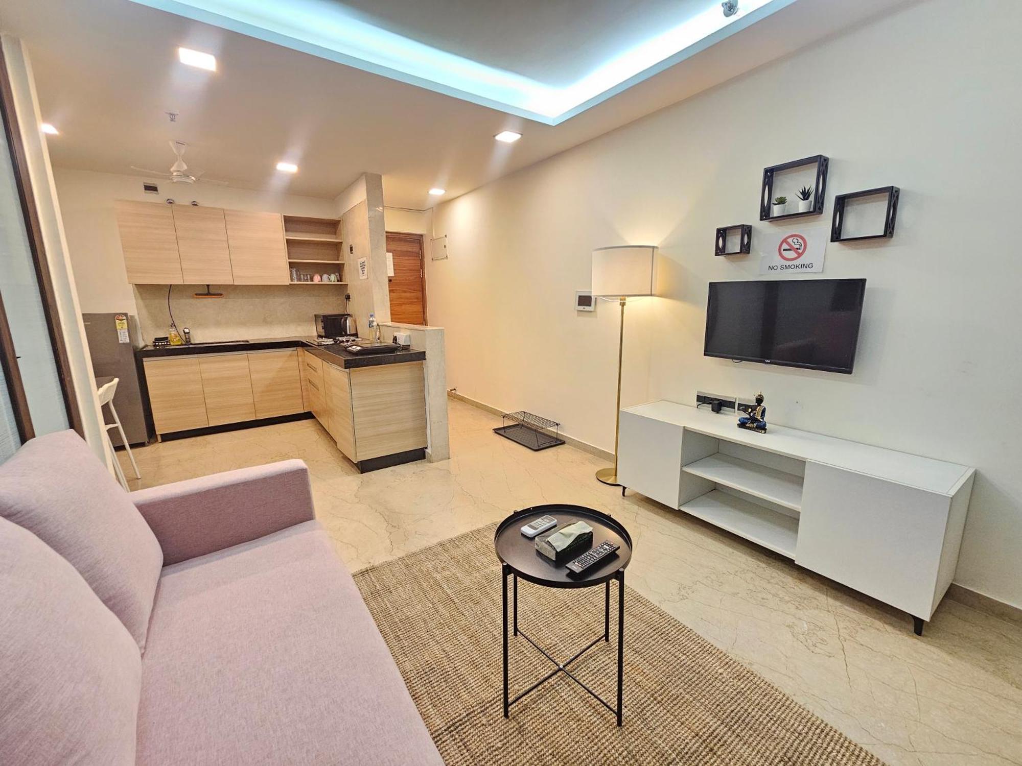 Lite - Kurla West Apartment *