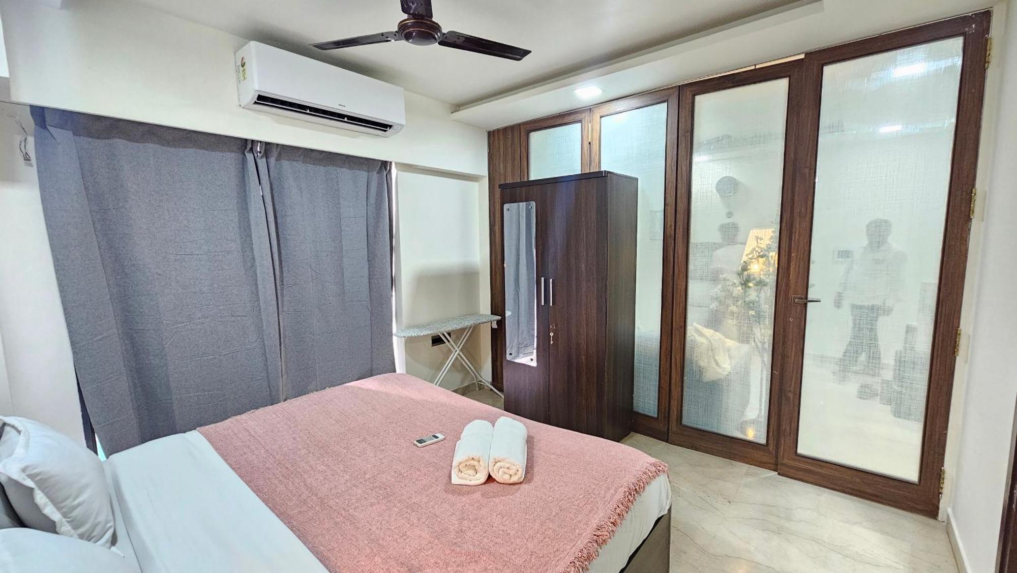 Lite - Kurla West Apartment *
