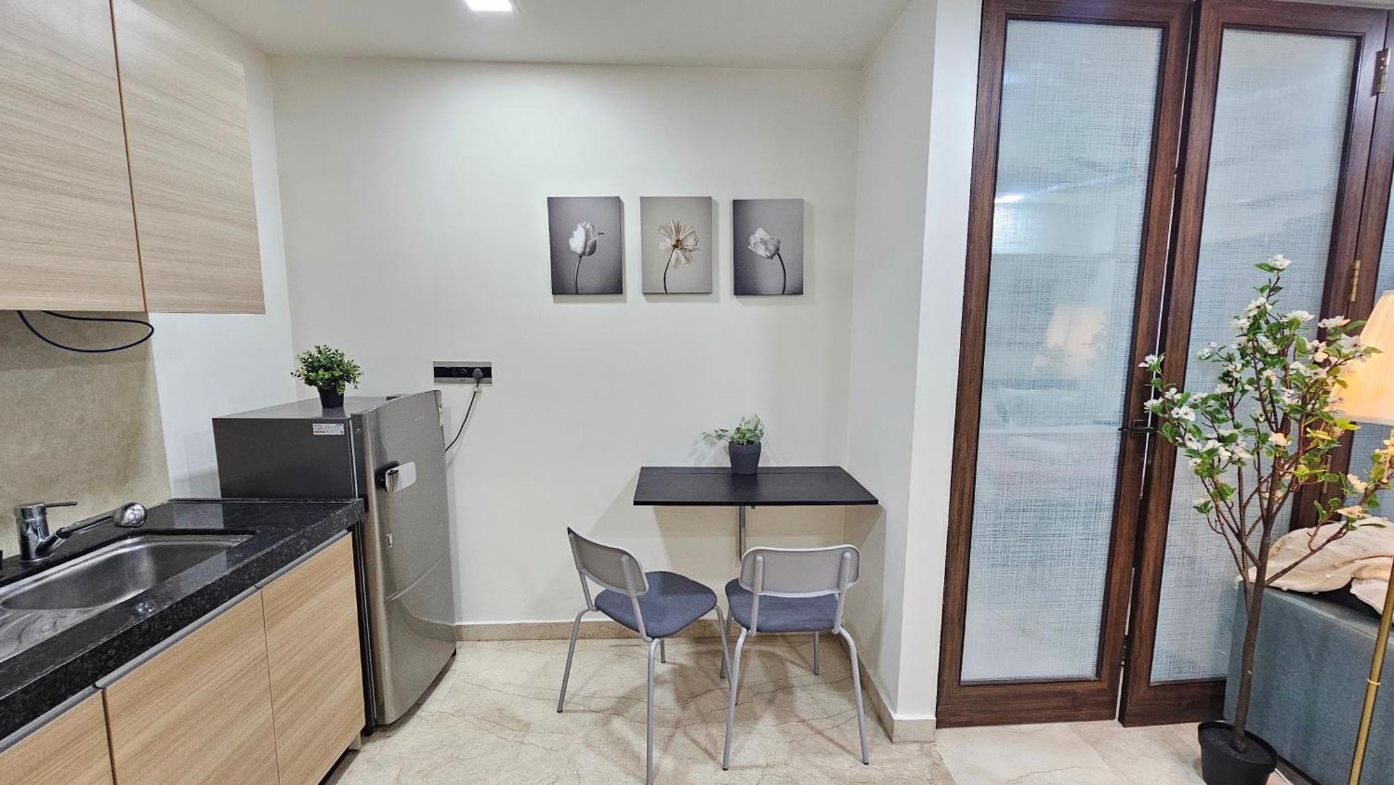 Apartment Lite - Kurla West