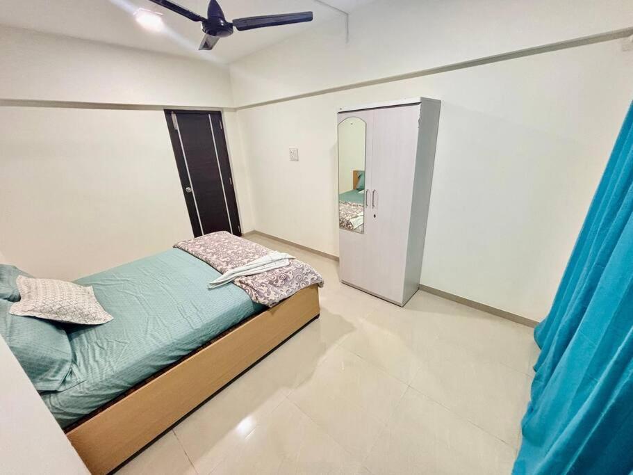 Jericho Apartment
