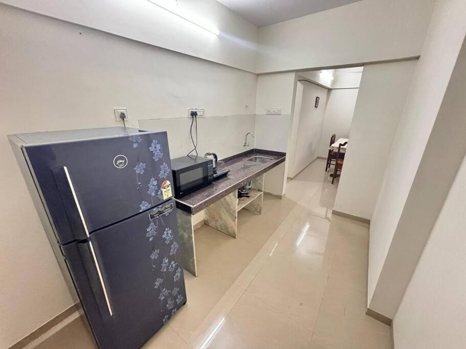 Jericho Apartment *