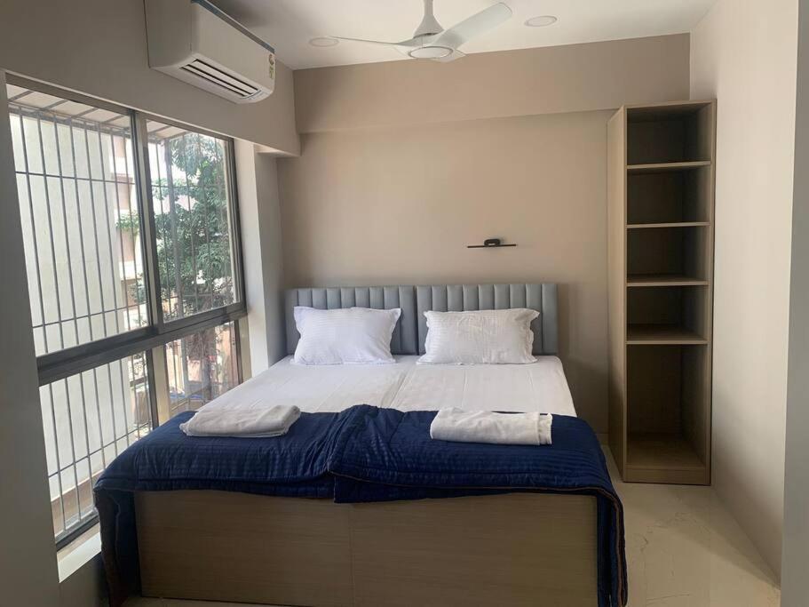 Apartment Downtown 2 Bed Apt, Mahalakshmi 202 *