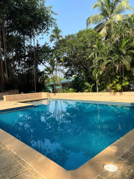 Verandah Shubh 2bh With Jacuzzi Villa *