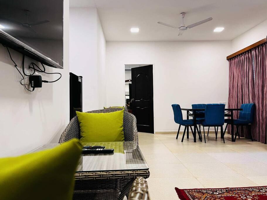 Verandah Shubh 2bh With Jacuzzi Villa *
