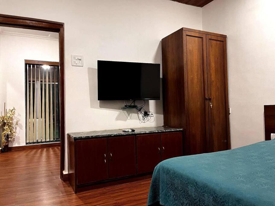 Verandah Aanchal 2bhk With Basement Holiday home Mumbai