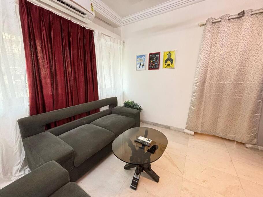 Ivy Aristo, Private 1 Bhk In Heart Of Lokhandwala, Andheri * Mumbai