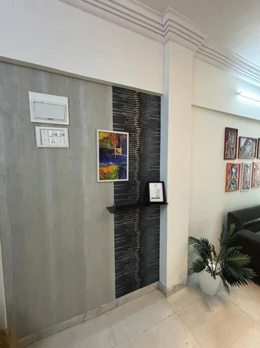Ivy Aristo, Private 1 Bhk In Heart Of Lokhandwala, Andheri Apartamento