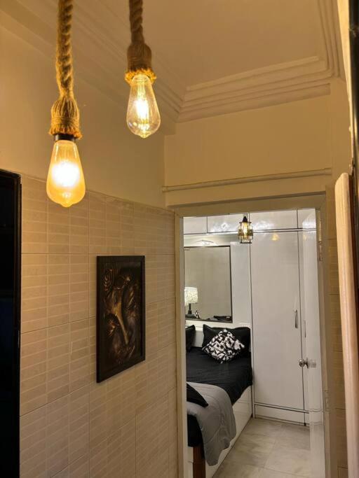 Apartamento Ivy Aristo, Private 1 Bhk In Heart Of Lokhandwala, Andheri Bombaim