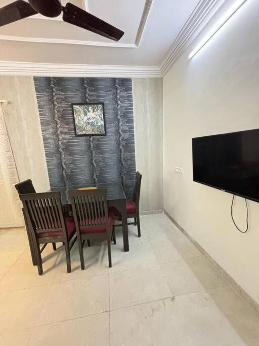 Ivy Aristo, Private 1 Bhk In Heart Of Lokhandwala, Andheri Apartamento *