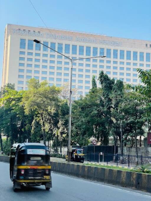 Ivy Aristo, Private 1 Bhk In Heart Of Lokhandwala, Andheri Mumbai
