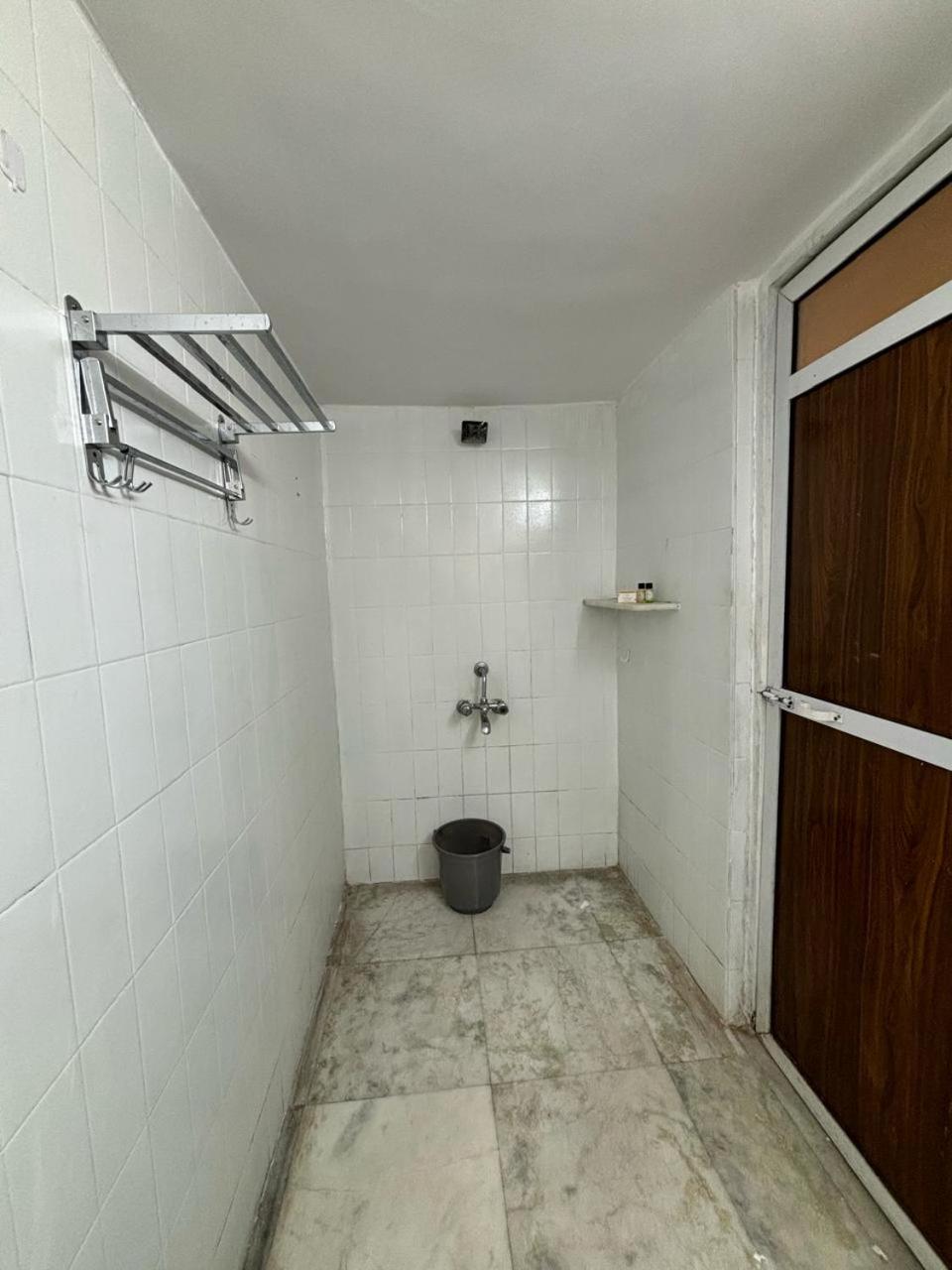 Apartamento Ivy Aristo, Private 1 Bhk In Heart Of Lokhandwala, Andheri Bombaim