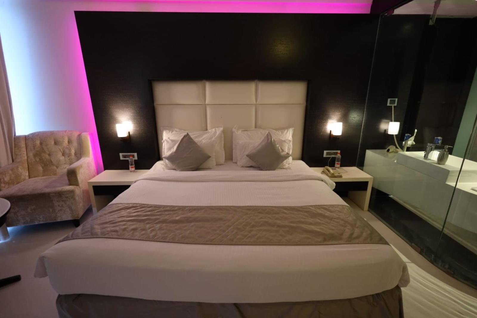 Muza 4* Mumbai