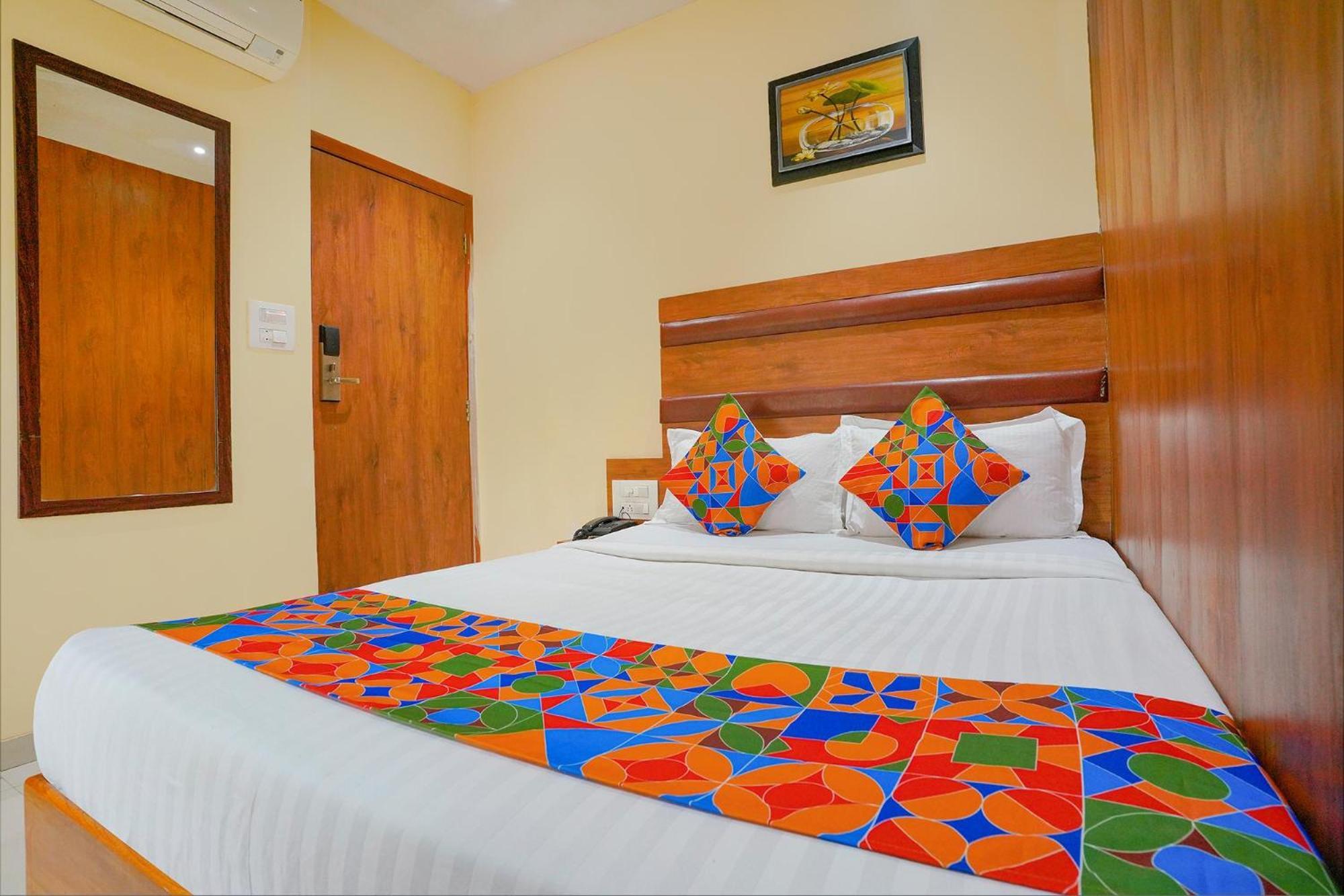 Fabexpress Colaba Grand - 700m From Gateway Of India 3*
