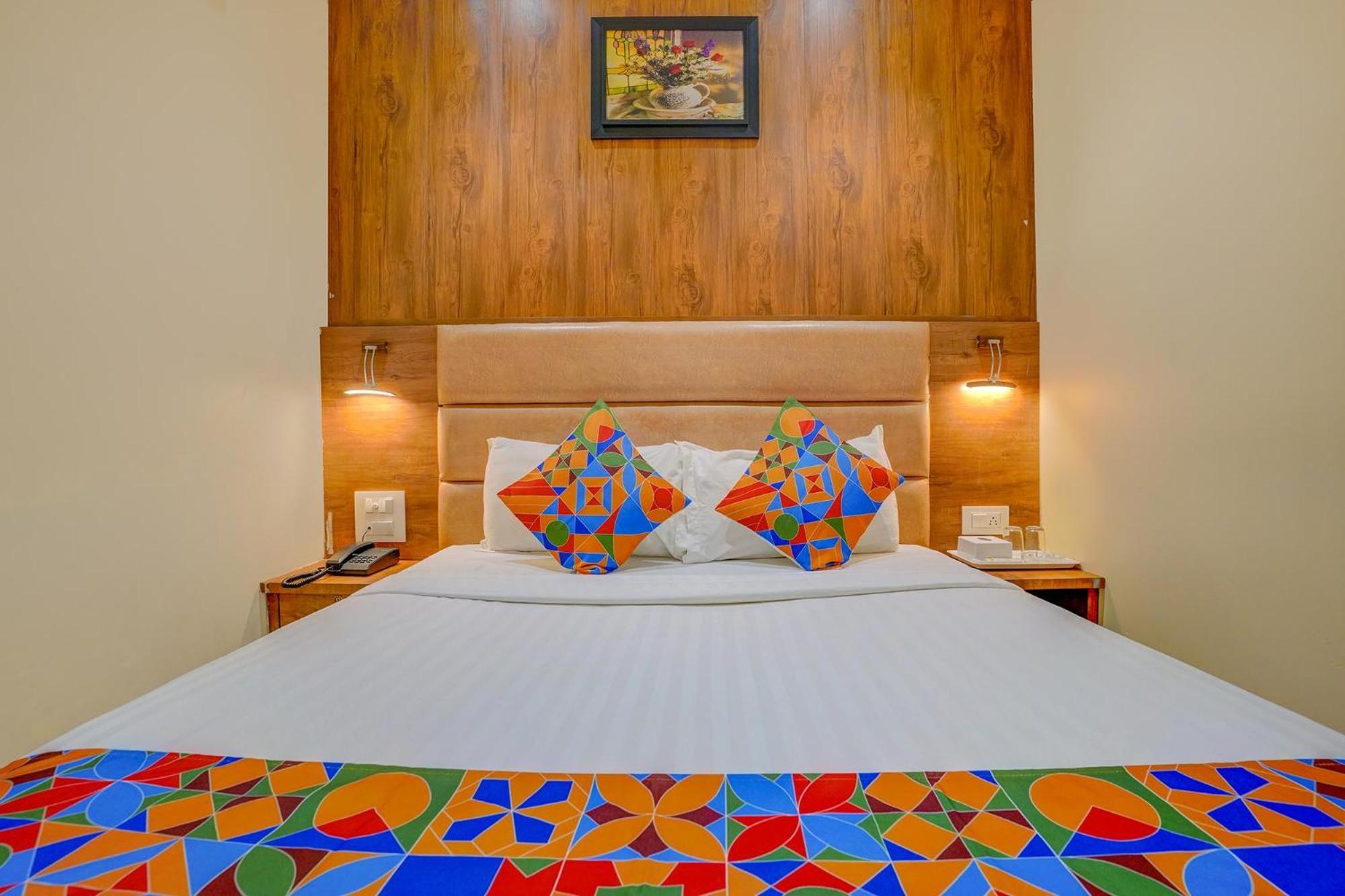 Fabexpress Colaba Grand - 700m From Gateway Of India Hotel Mumbai