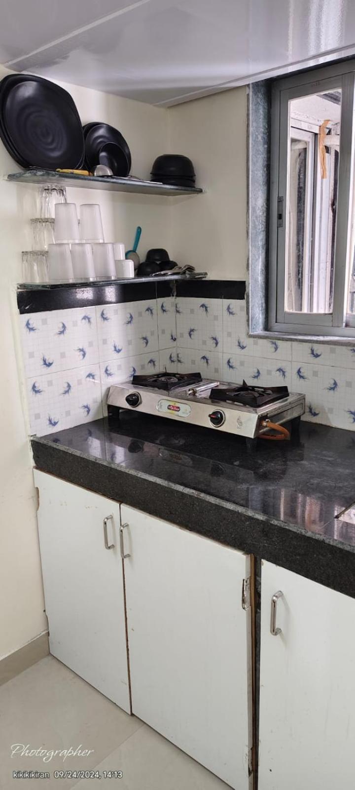1br In Lower Parel Apartment