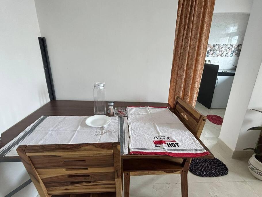 Apartment The Breezy Escape Mumbai