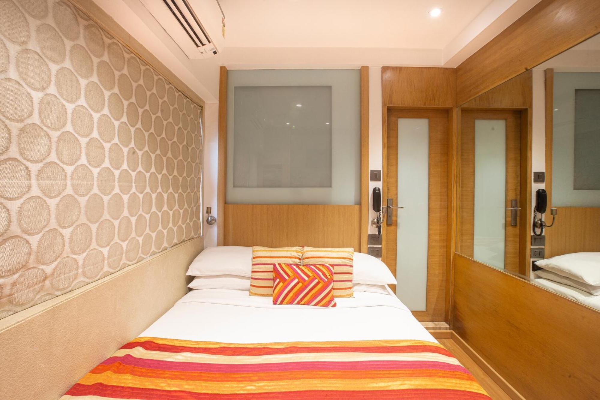 Bawa Continental Hotel