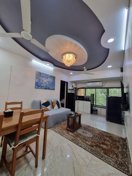 Serene - The Peaceful Retreat - Luxe * Mumbai