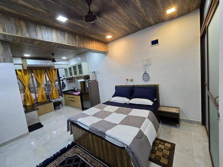 Apartment Emly Comfortable Cozy 1bhk Mumbai